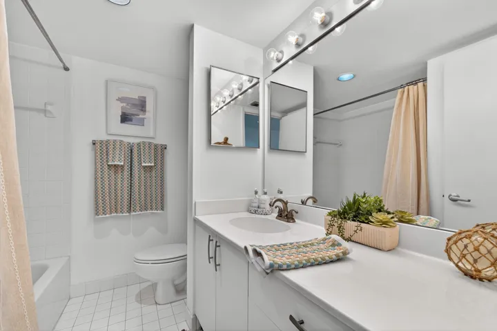 Guest bathroom