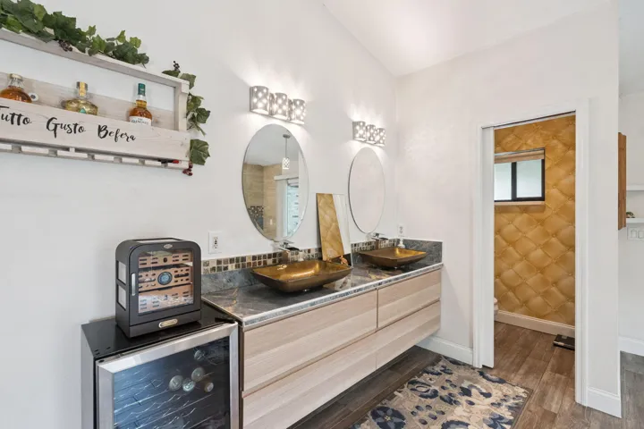 Double Vanity