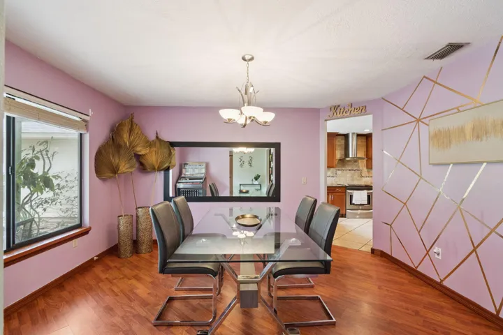 25-web-or-mls-P1750504