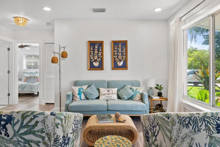 517 Gulf Road-16
