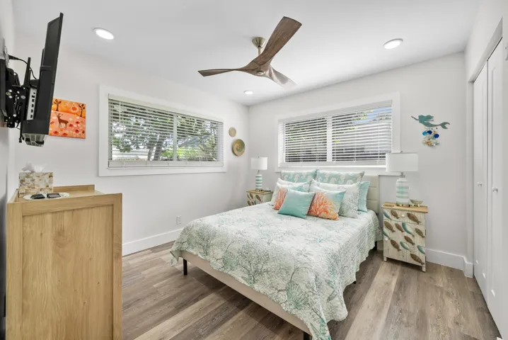 517 Gulf Road-3