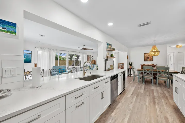 517 Gulf Road-12