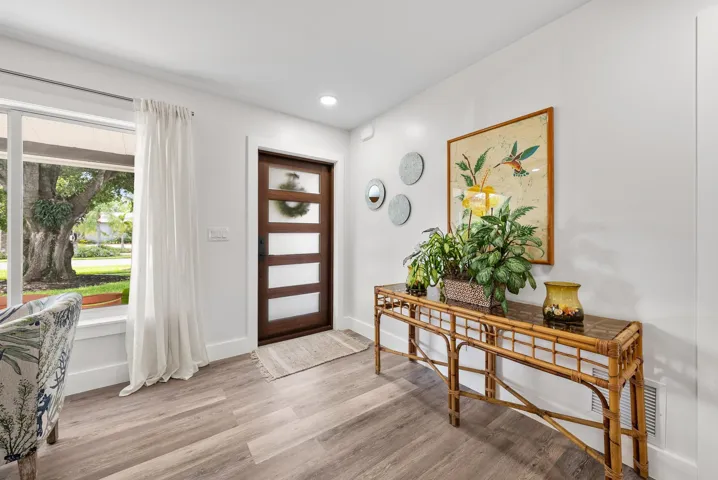 517 Gulf Road-14
