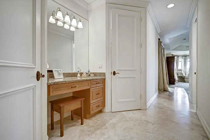 Master Bedroom Vanity Area