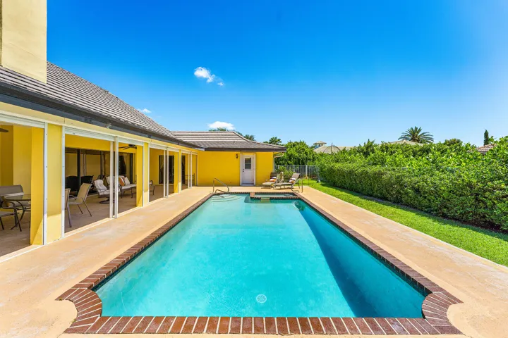 044-2099GreenviewCoveDrive-Wellington-FL