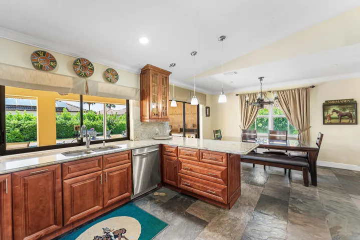 015-2099GreenviewCoveDrive-Wellington-FL