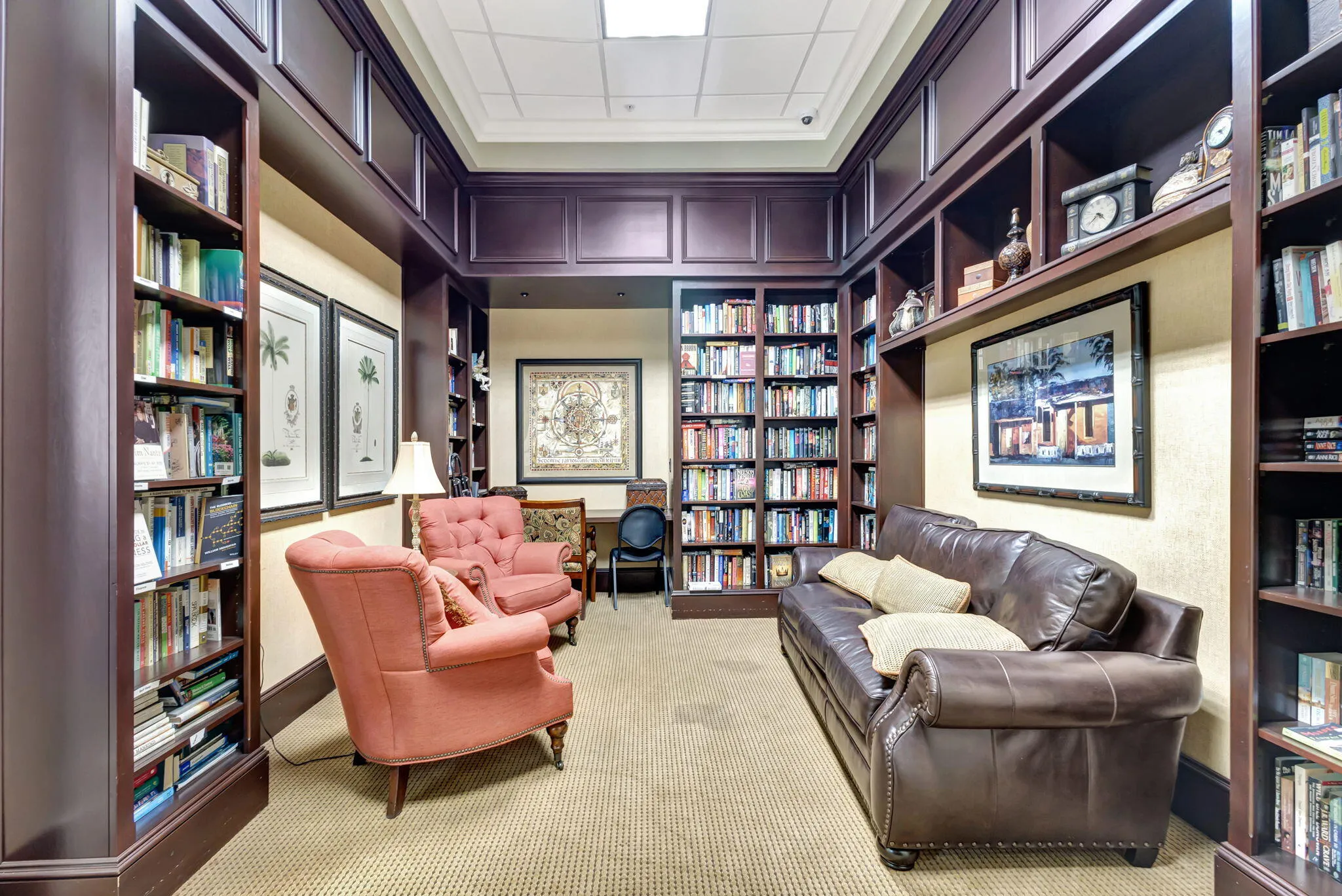 70-web-or-mls-VillageWalk_36