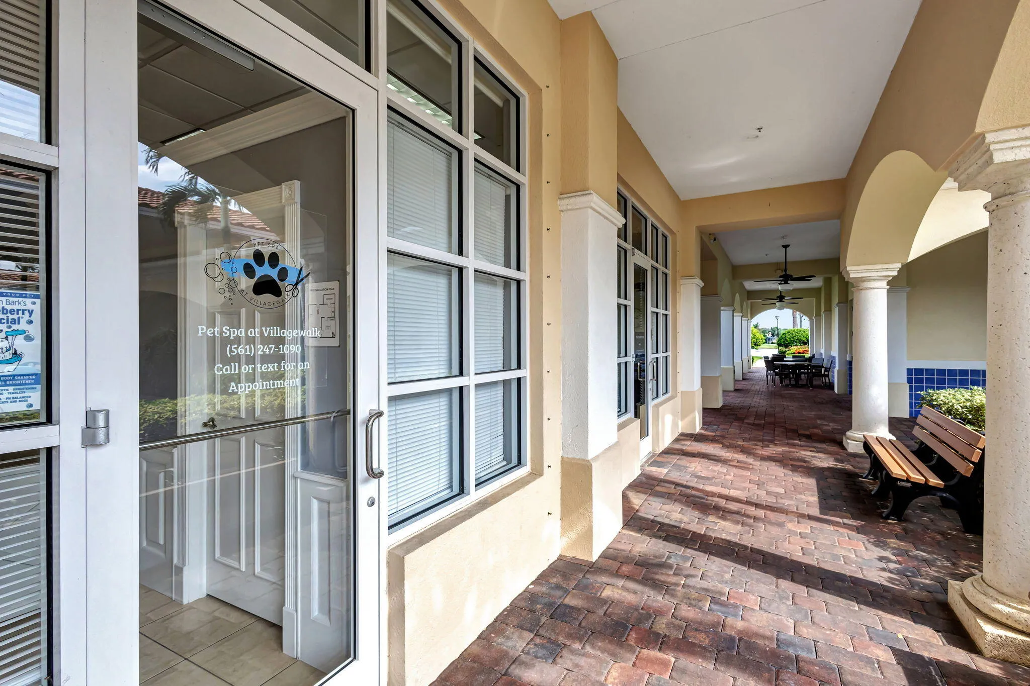 65-web-or-mls-VillageWalk_11