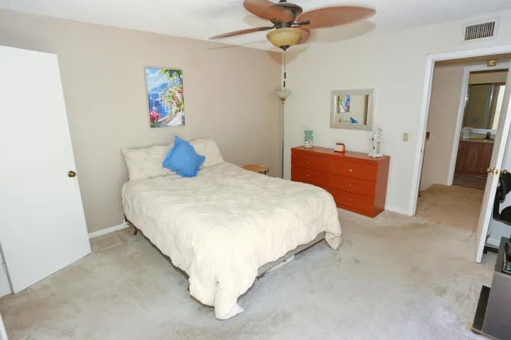 325 3rd Way West Palm Beach FL-large-023