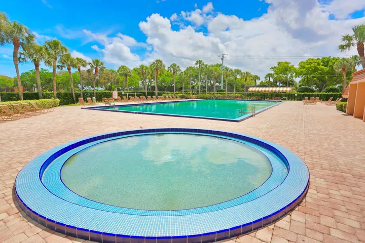 325 3rd Way West Palm Beach FL-large-035
