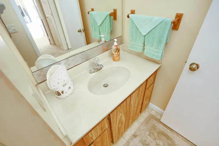 325 3rd Way West Palm Beach FL-large-031