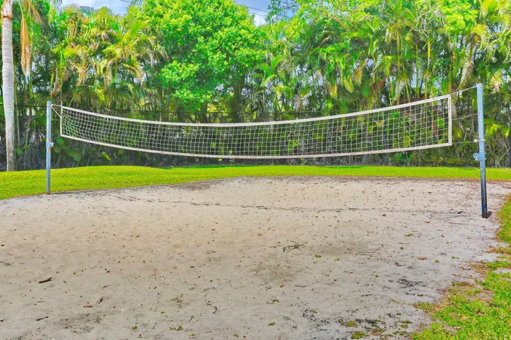 325 3rd Way West Palm Beach FL-large-040