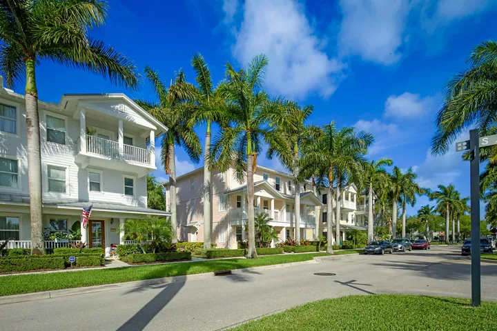 4 bedroom Abacoa townhouse.