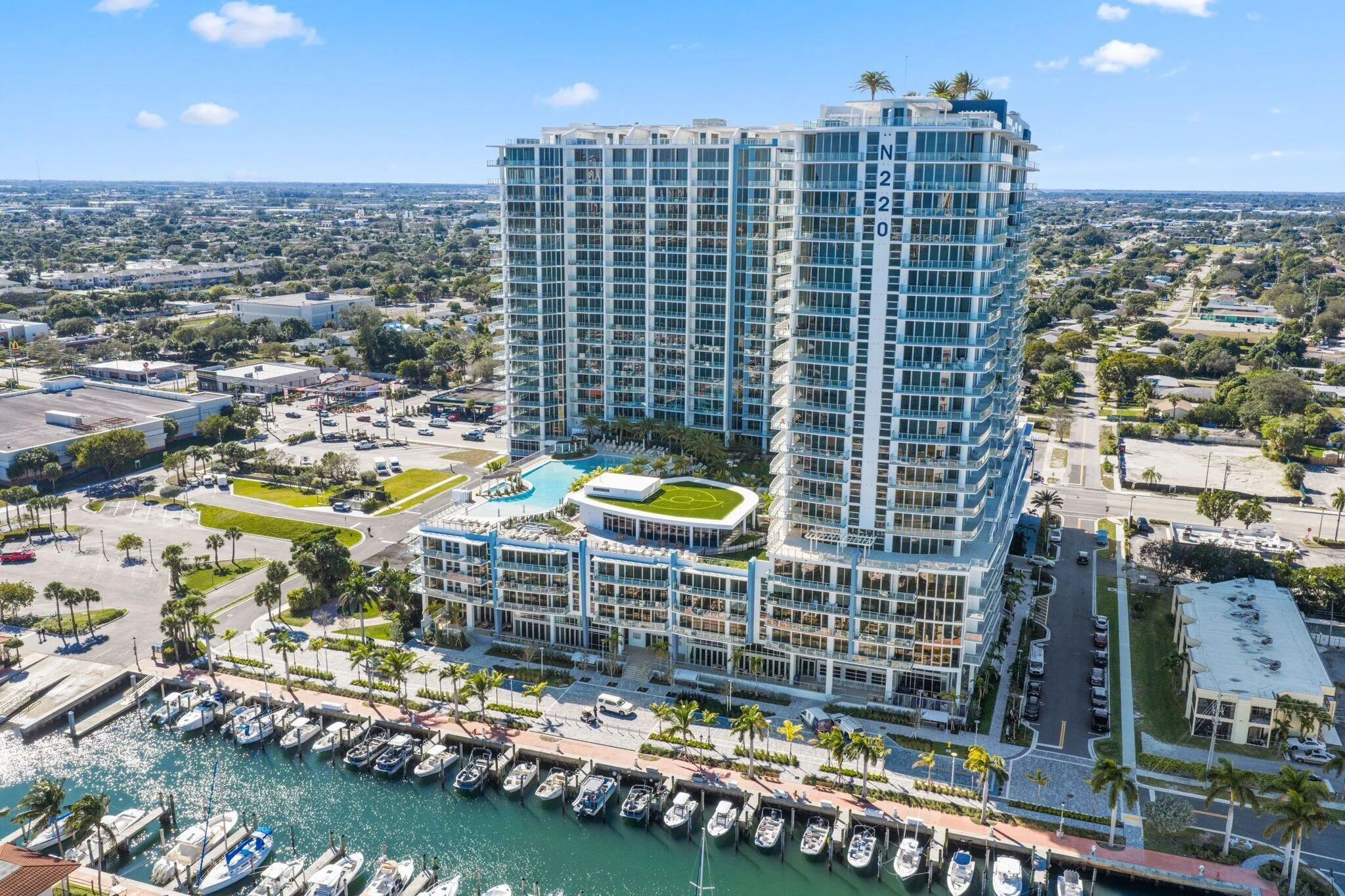 220 Lake Shore Drive - 91.JPG-SMALL