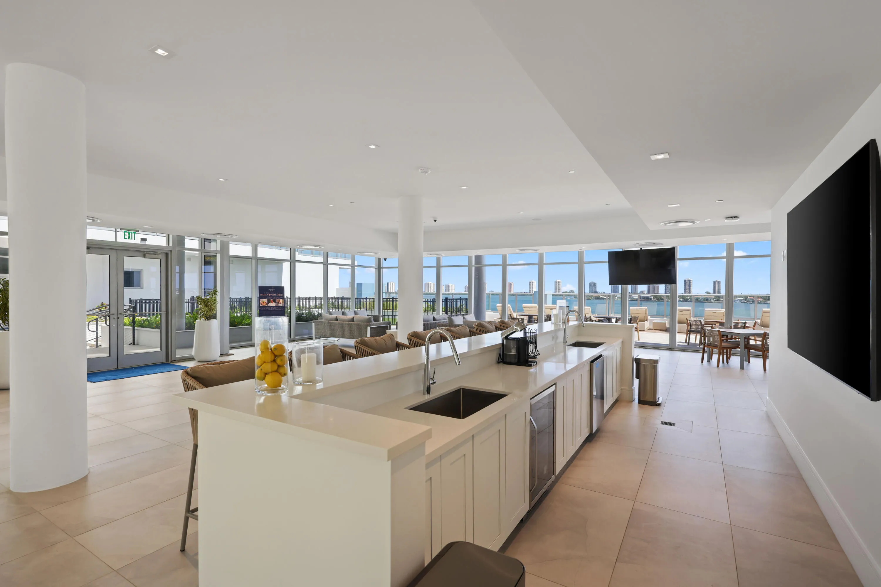 220 Lake Shore Drive - 63.JPG-FULL