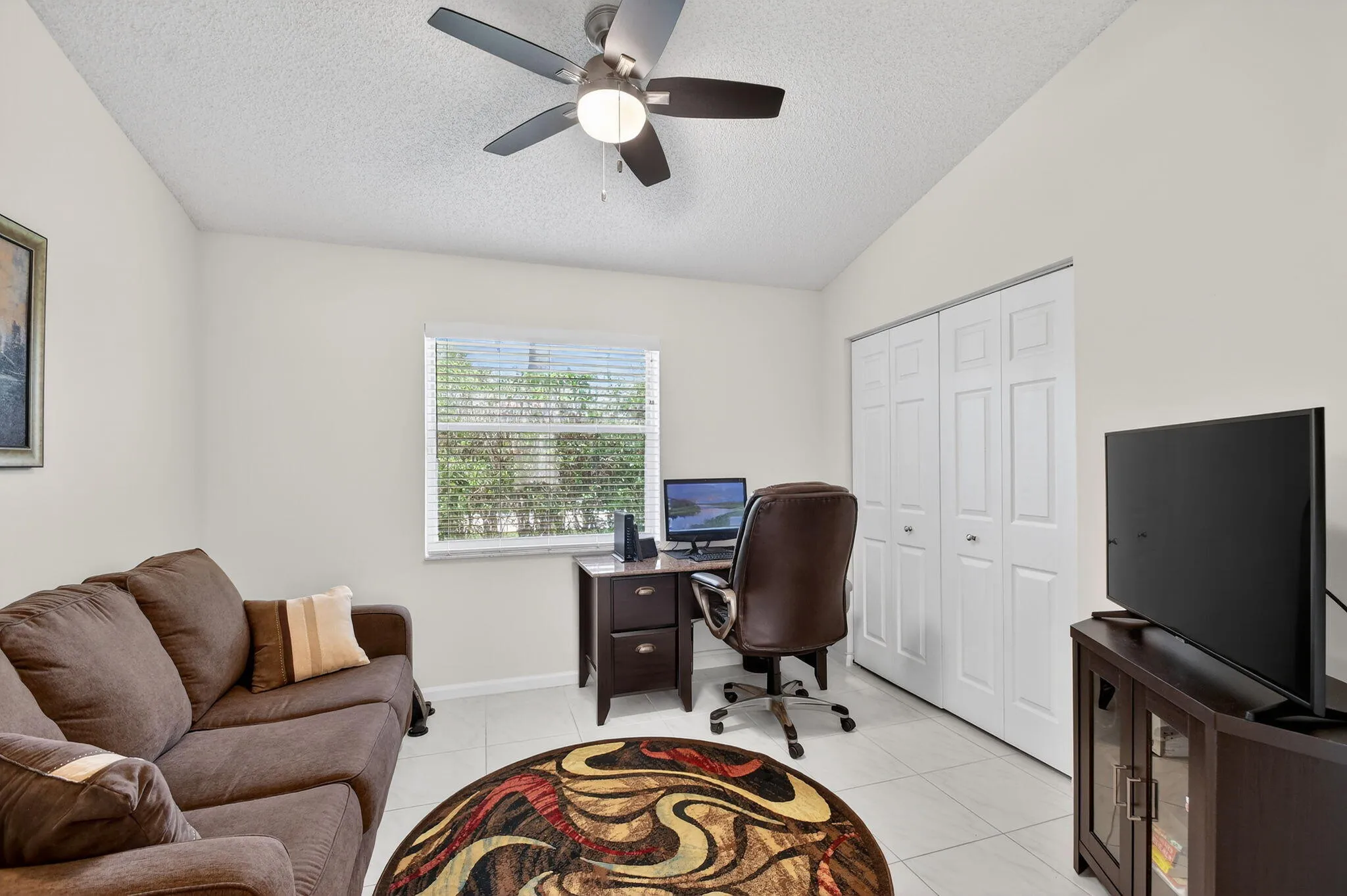 3rd BR Den