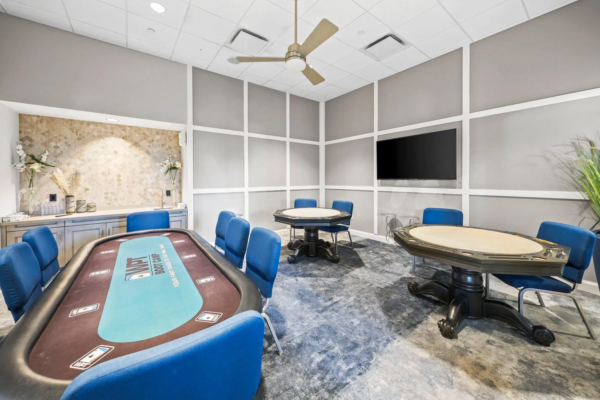 Poker Room