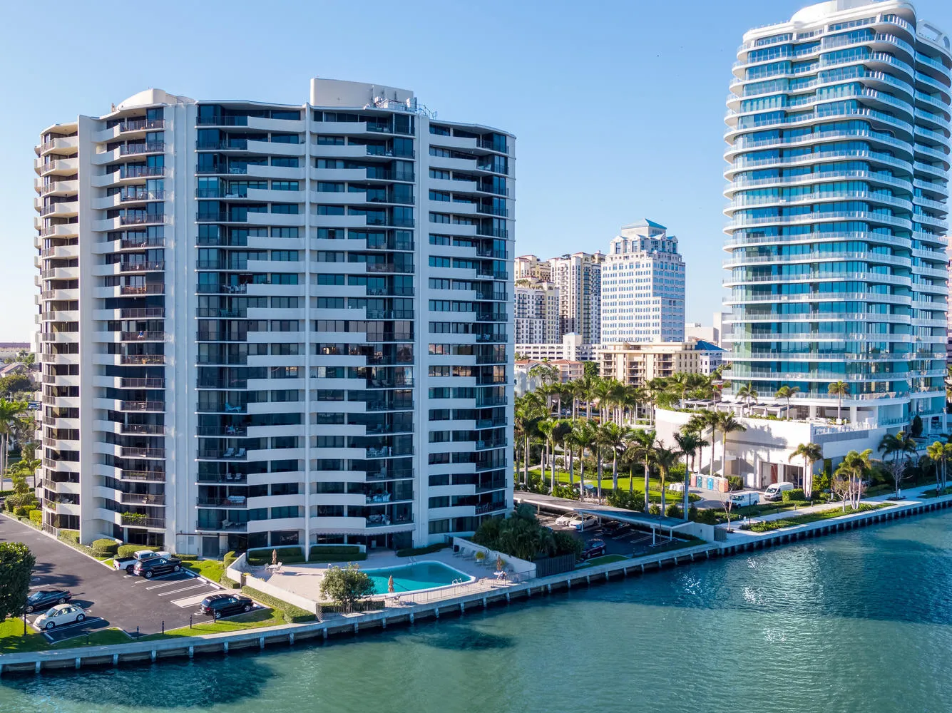 1200 S Flagler Dr Apt 403 West-large-004