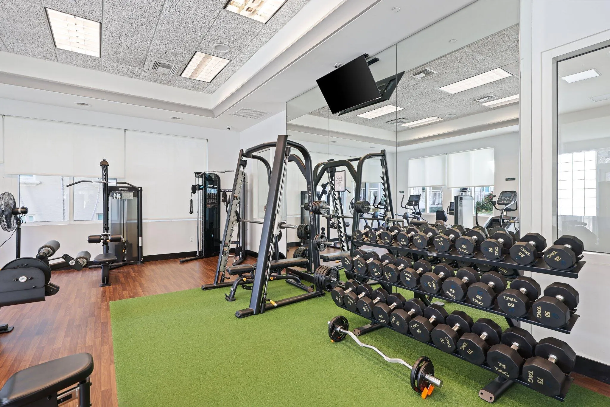 FITNESS CENTER