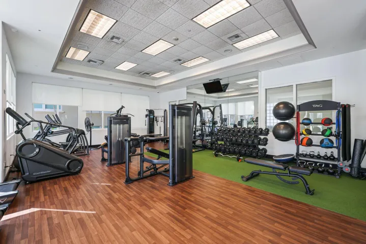 FITNESS CENTER