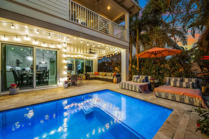 Pool Twilight