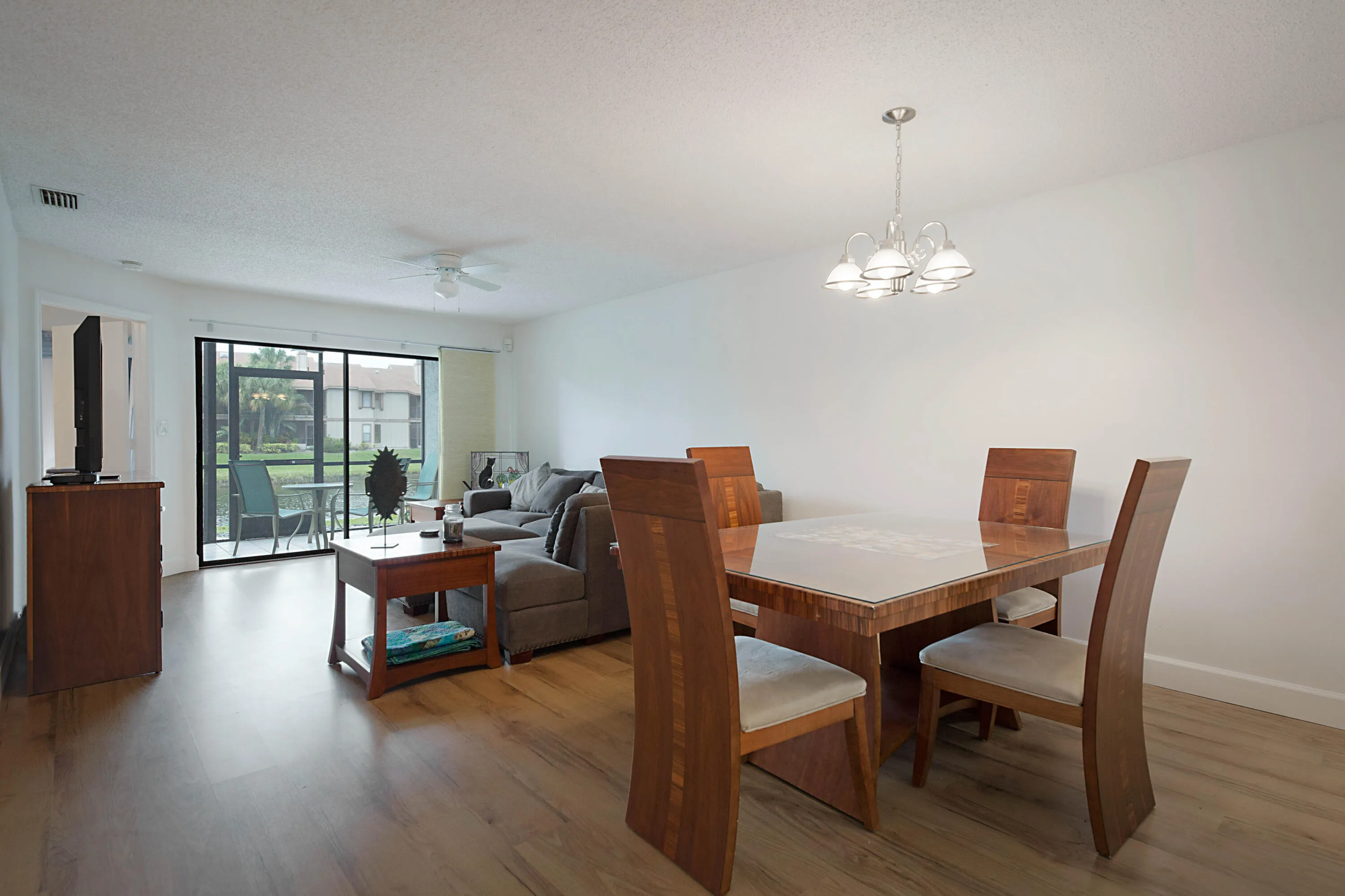903 Harbour Pointe Way-2