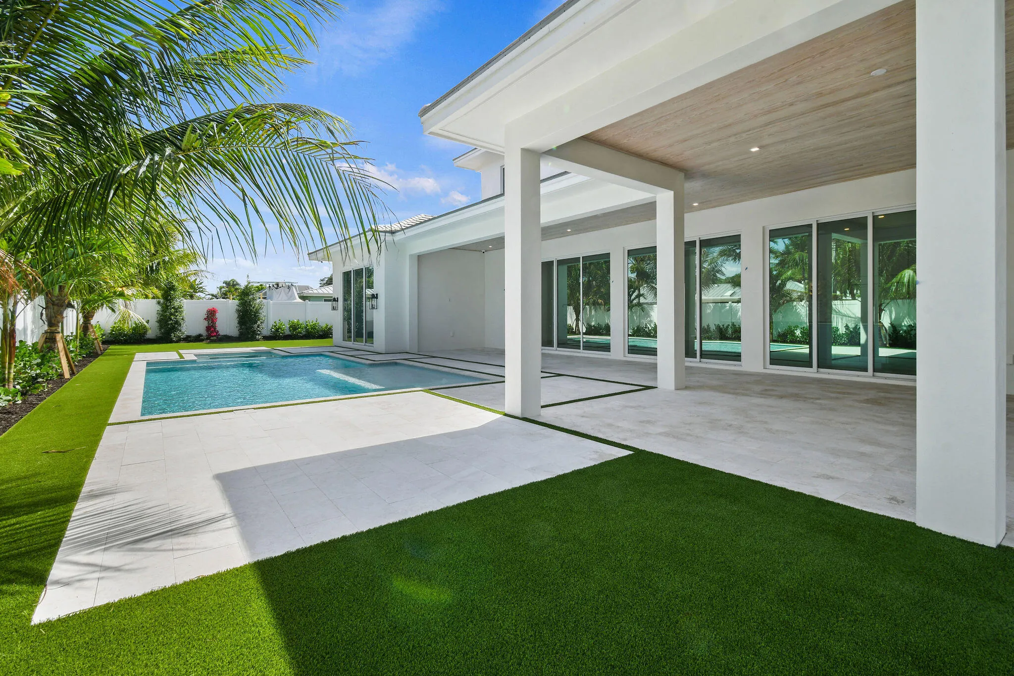 Property photo 31