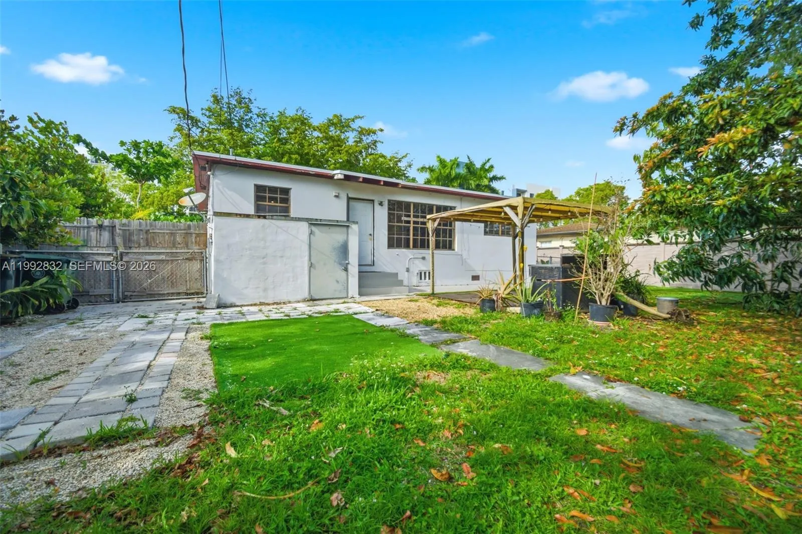 Property photo 33