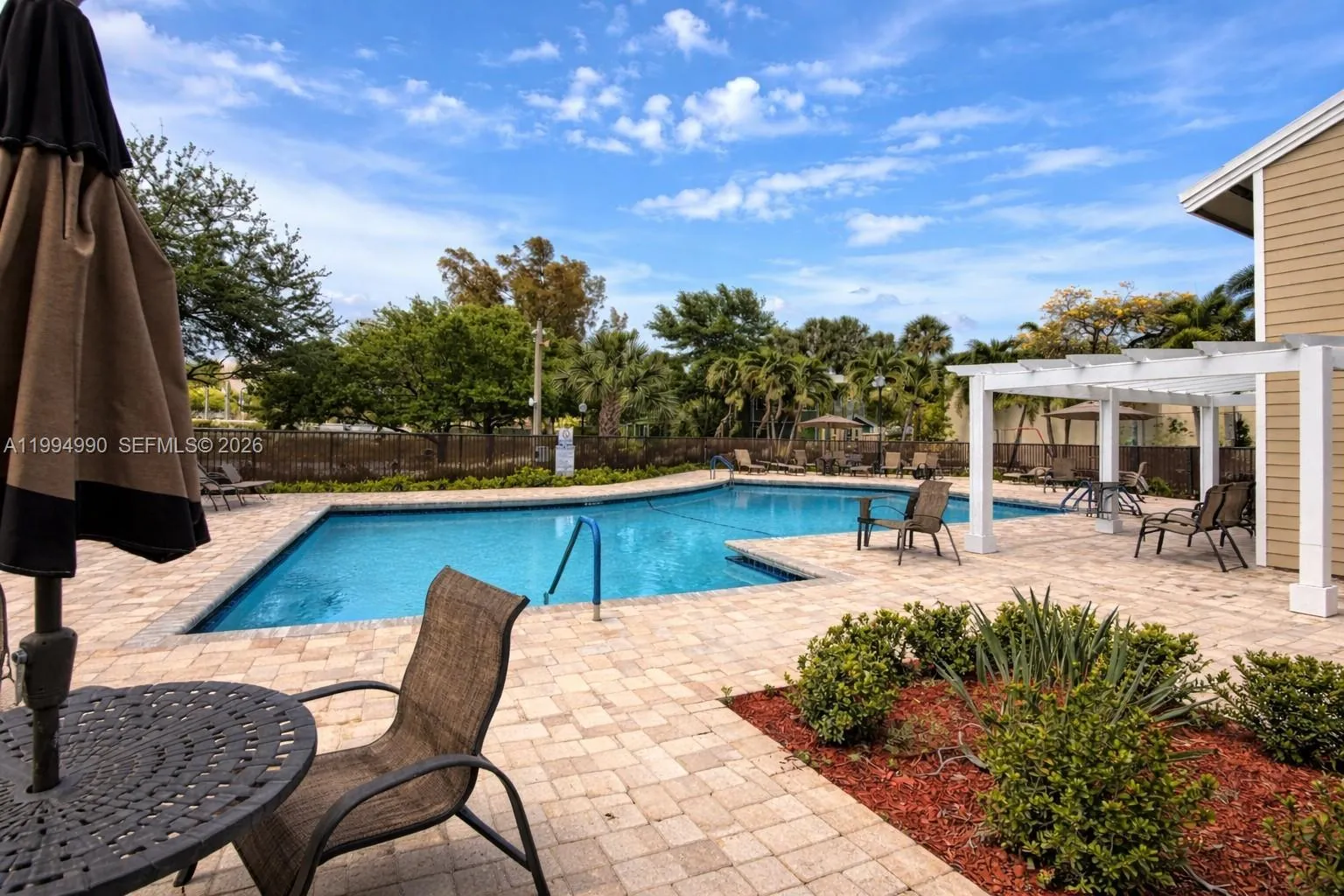 Property photo 127