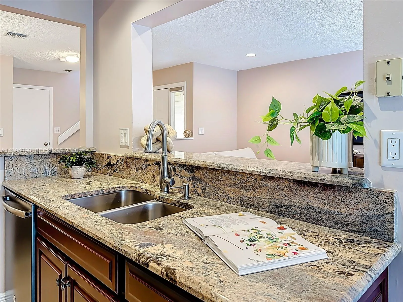 Property photo 46