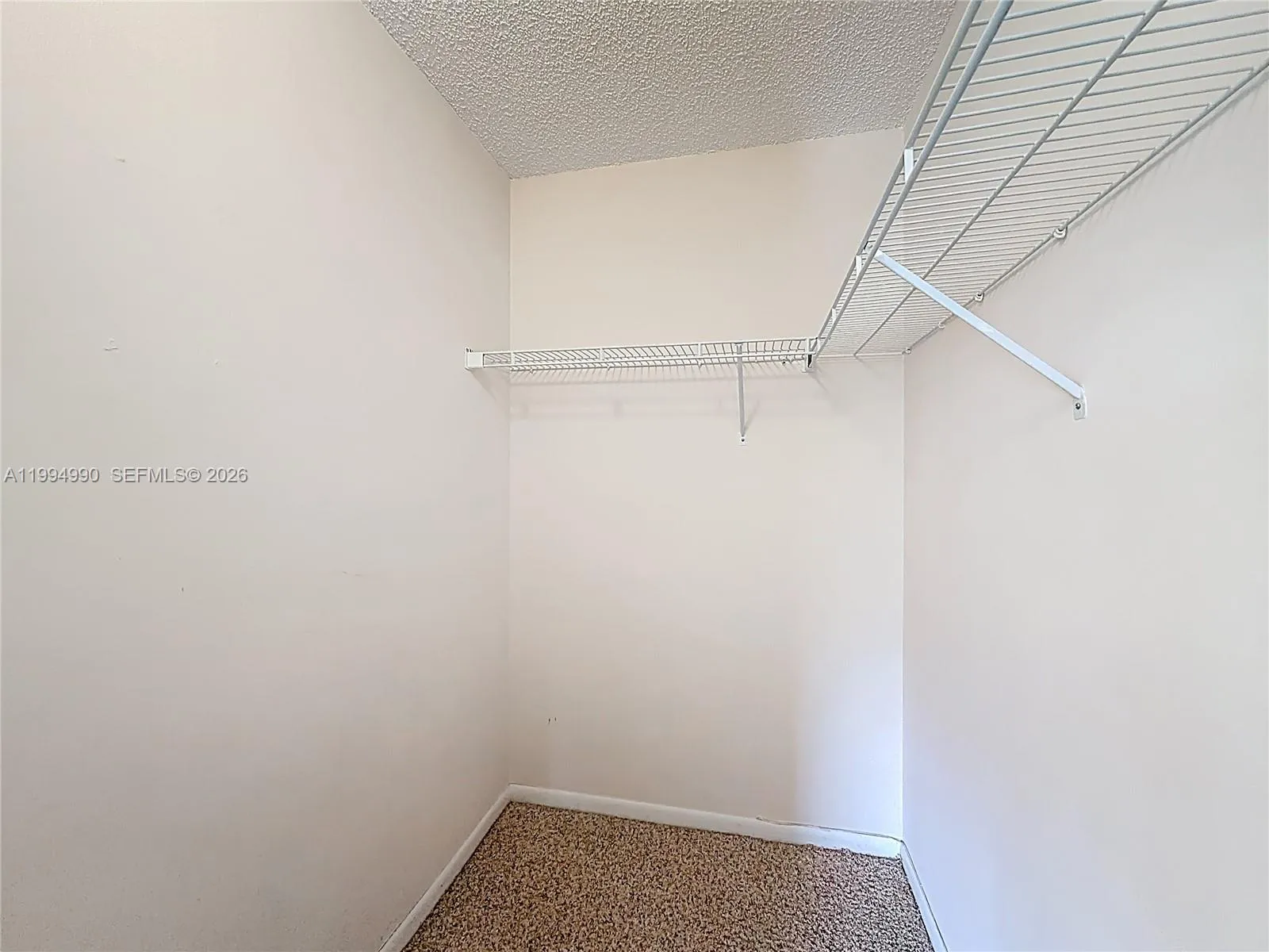Property photo 100