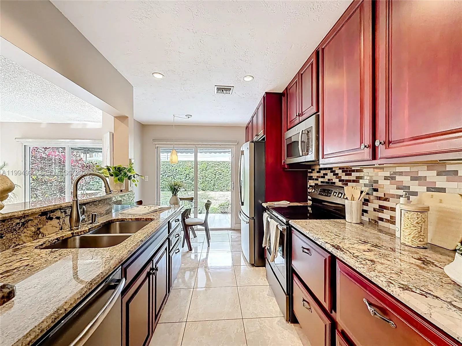 Property photo 32