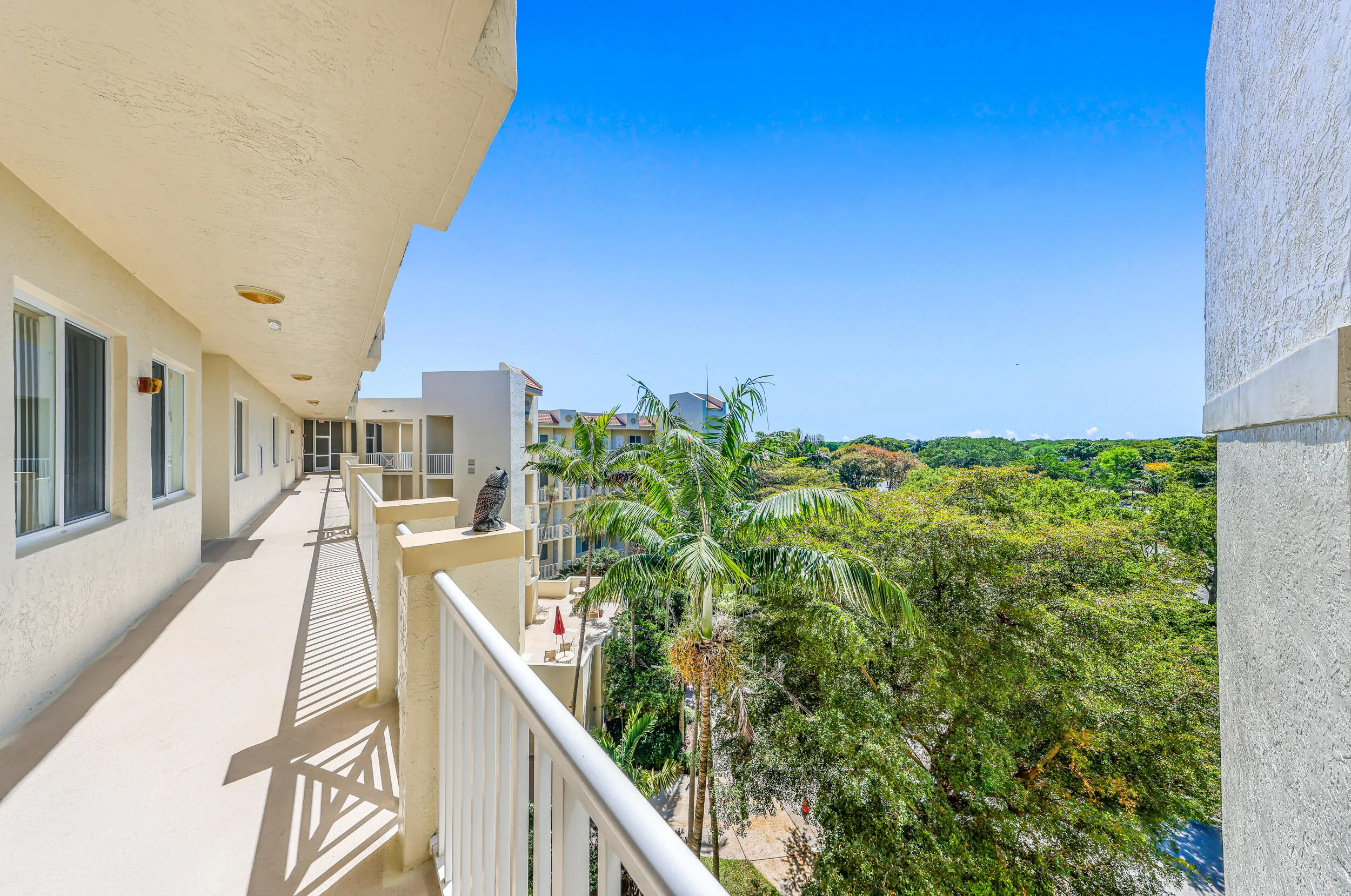 3600 oaks clubhouse dr pompano beach-Nat
