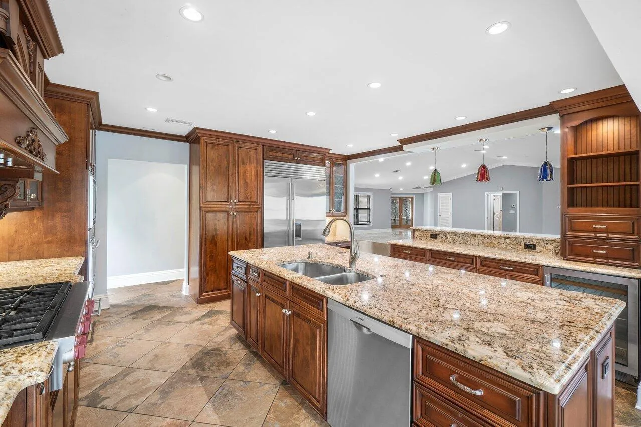Property photo 13