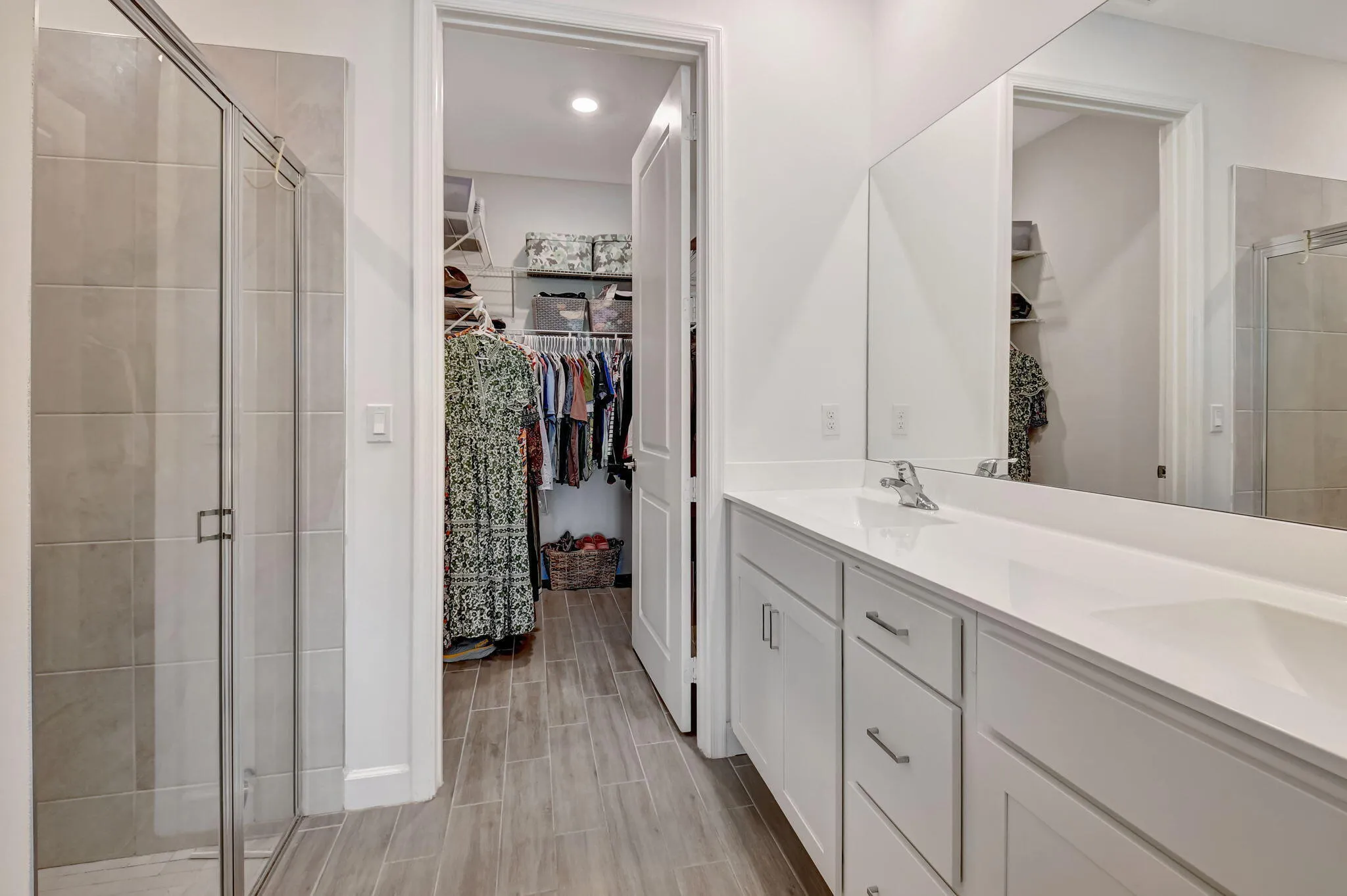 Primary En Suite
