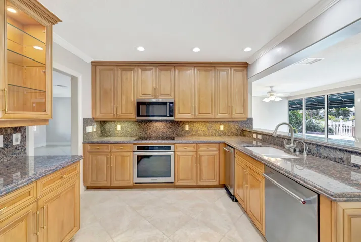 23-web-or-mls-A699A9492