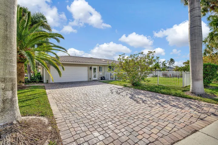 4-web-or-mls-A699A9417