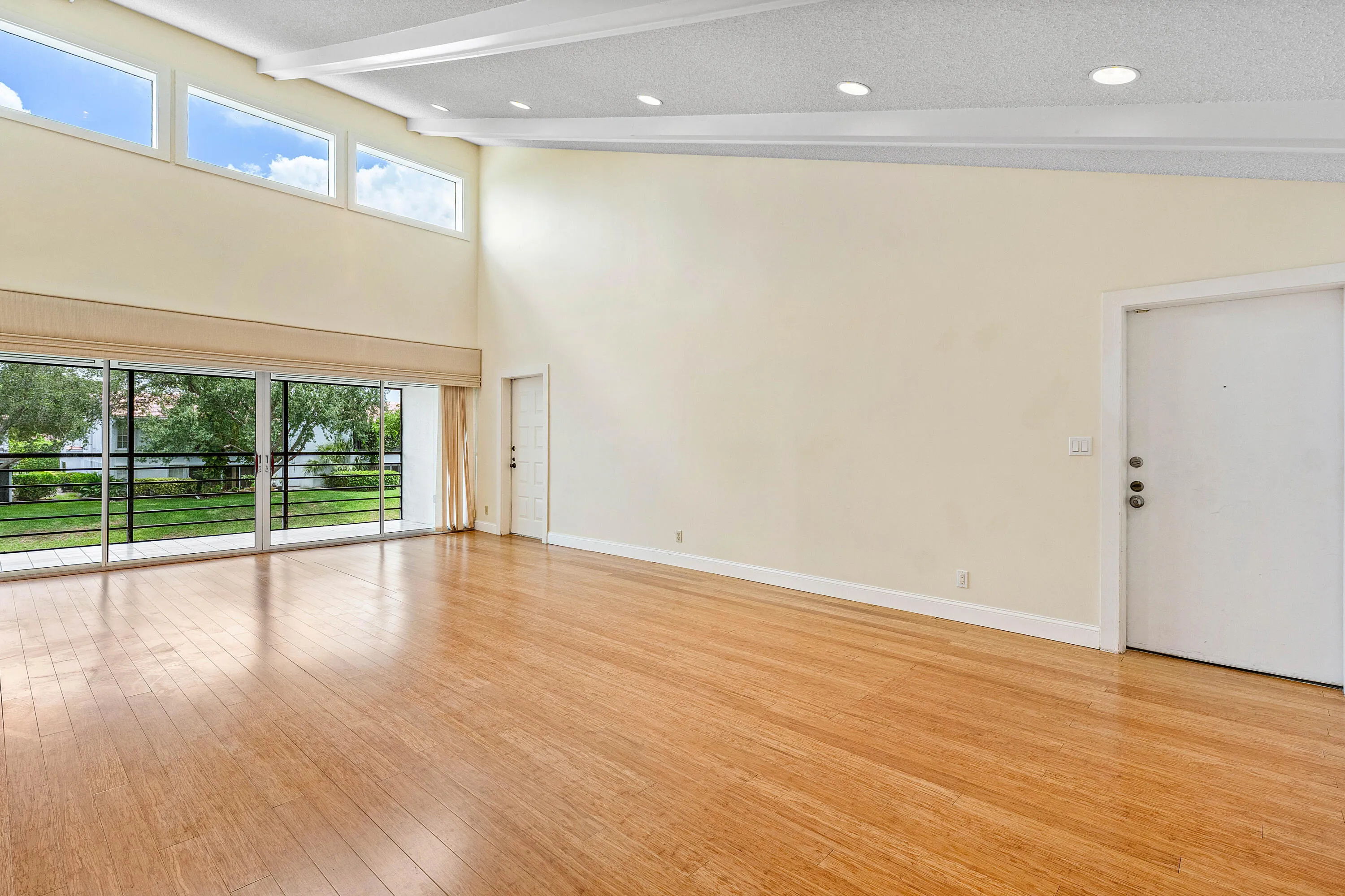 010-6157OldCourtRoad-225-BocaRaton-FL-33