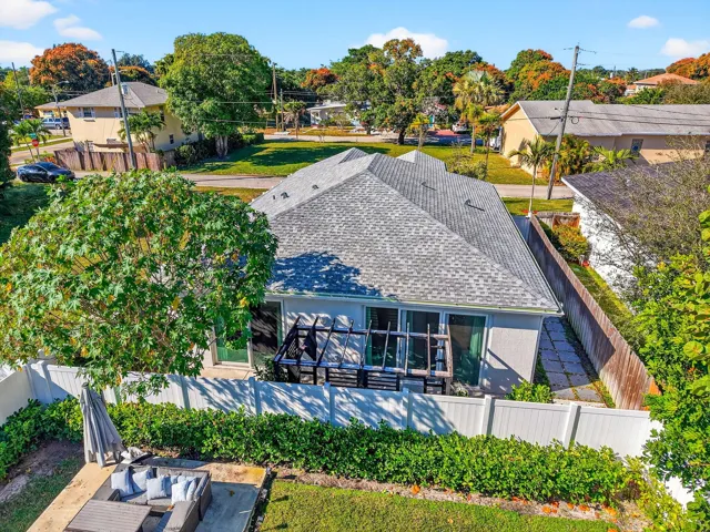 10-web-or-mls-DJI_20251229105211_0053_D