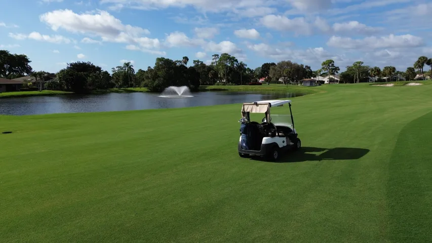 GOLF COURSE