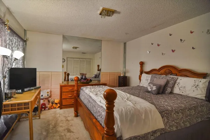 SECOND BEDROOM 15C