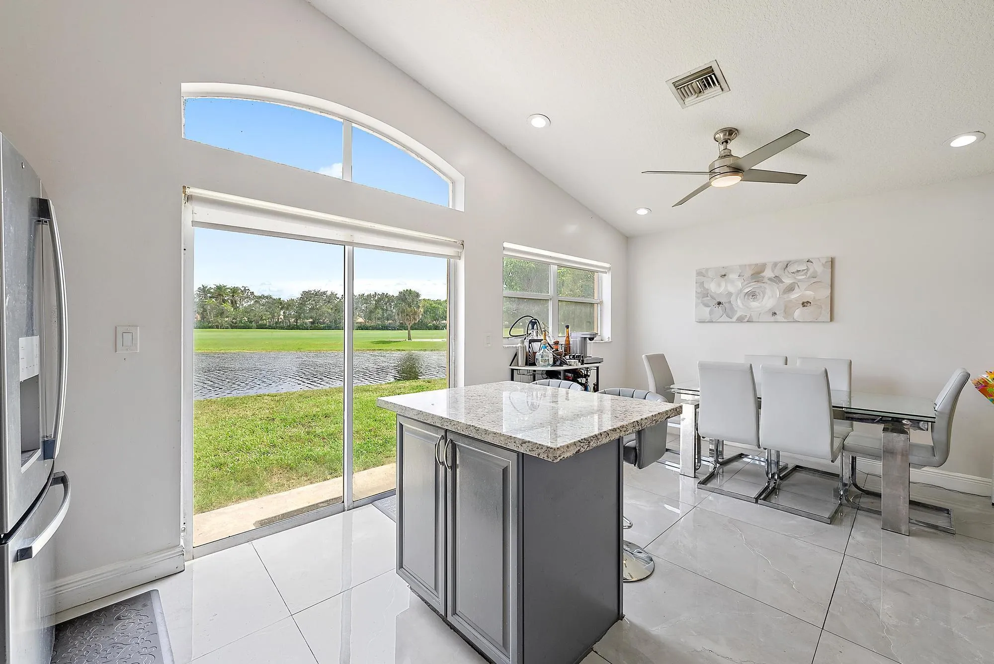 8193 Pelican Harbour Dr-12