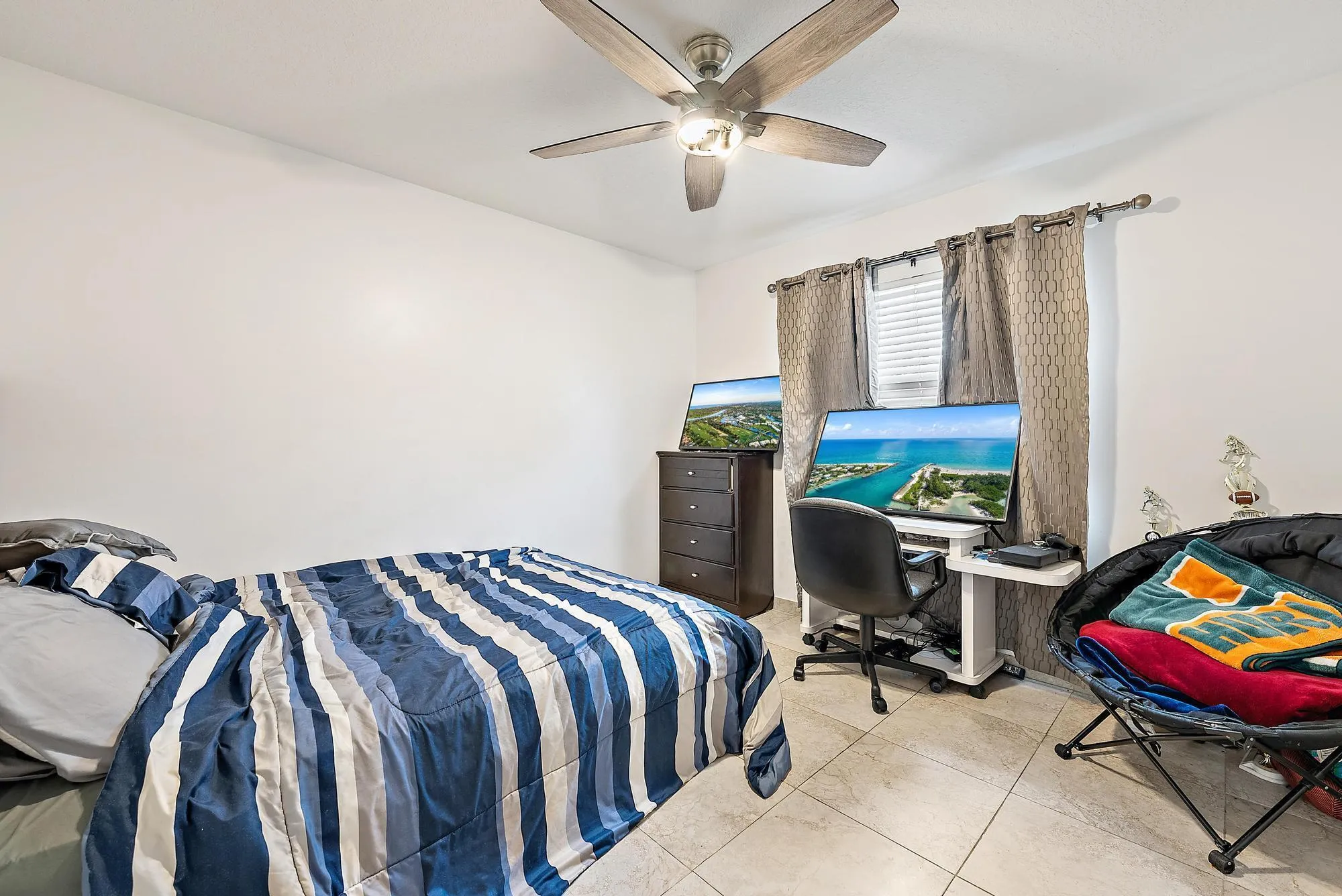 8193 Pelican Harbour Dr-6