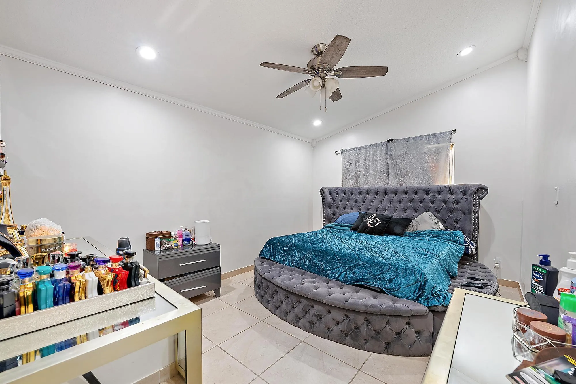 8193 Pelican Harbour Dr-14