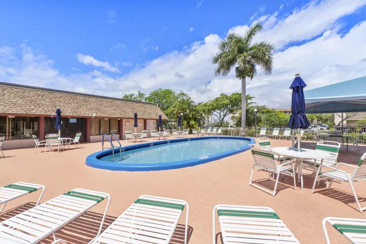 2606 NW 104th Ave U208_015