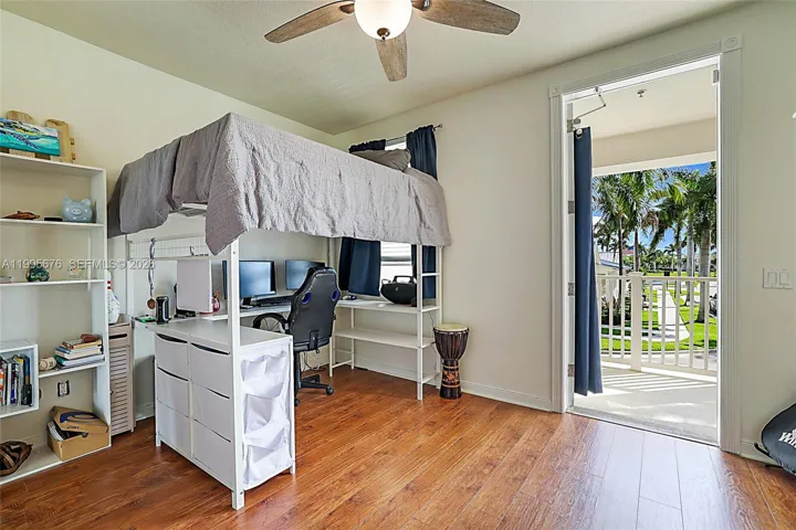 Bedroom 2 with balcony
