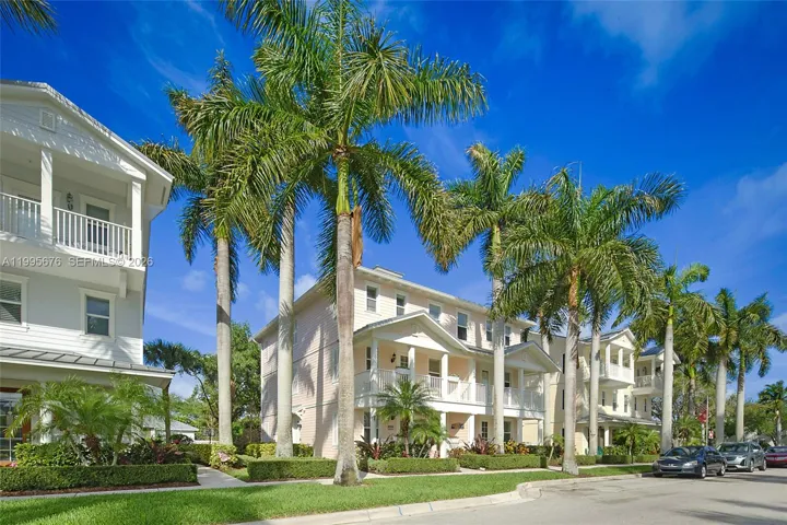 4 bedroom Abacoa townhouse.