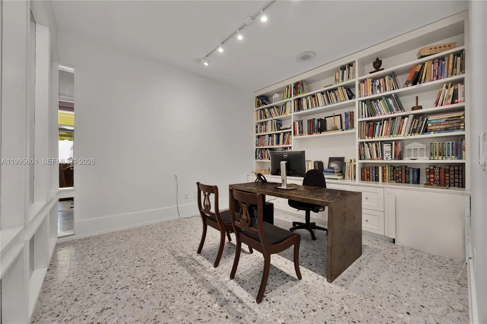 Property photo 13