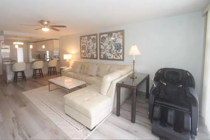 b2