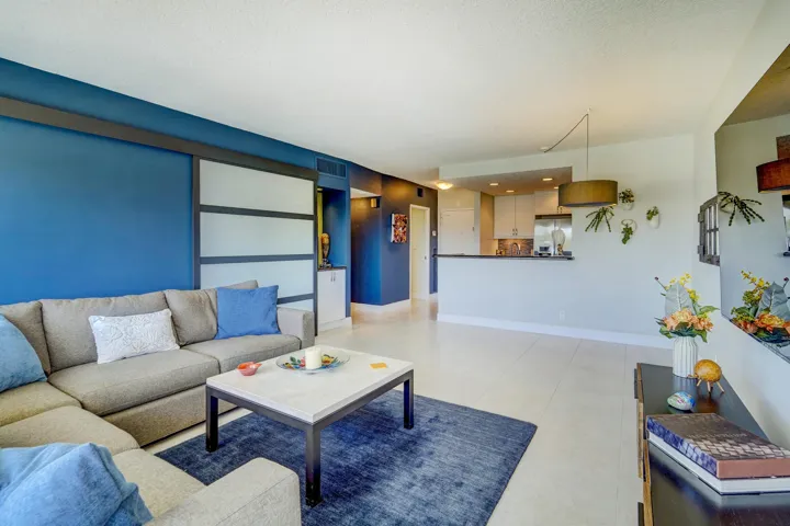 2500 E Las Olas Blvd Apt 403-print-006-0